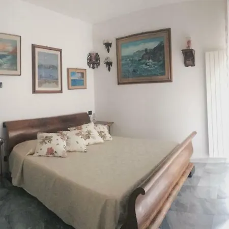 Casa Vacanze * Carrara